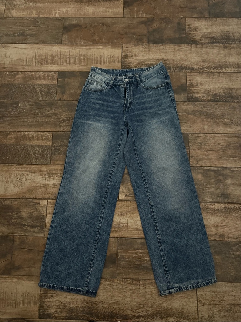 SHEIN Relaxed Wide-Leg Washed Blue Jeans